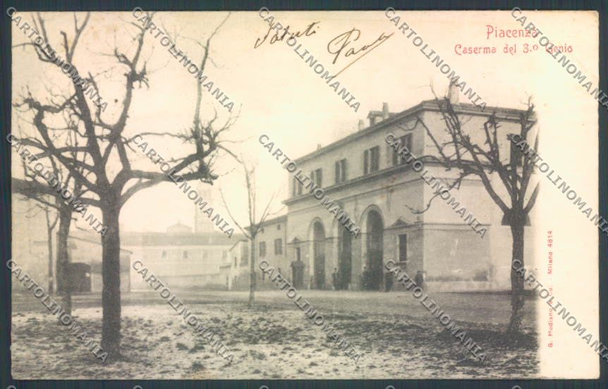 Piacenza Città Caserma cartolina ZT3733 – fronte
