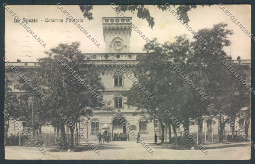 La Spezia Città Caserma Fanteria cartolina ZT6772 – fronte