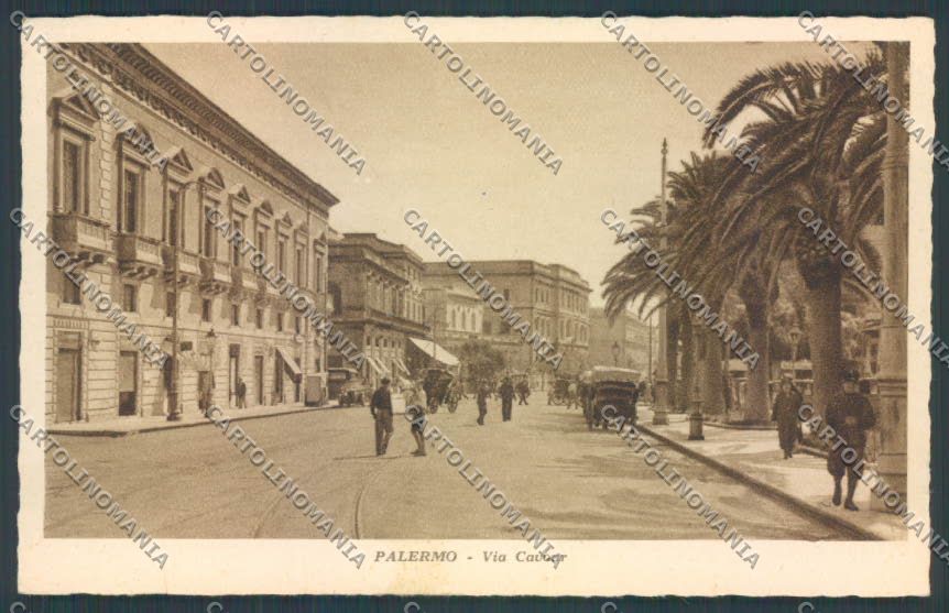 Palermo Città Via Cavour cartolina ZT8211 – fronte