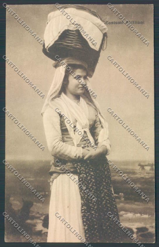 Palermo Costumi cartolina ZT8274 – fronte